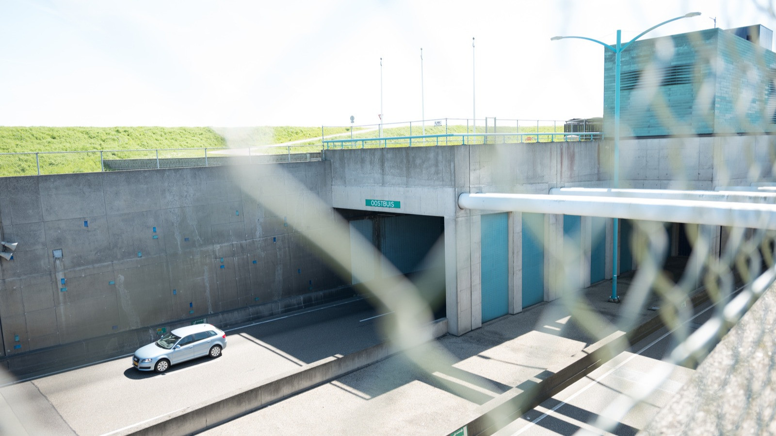 tunnel